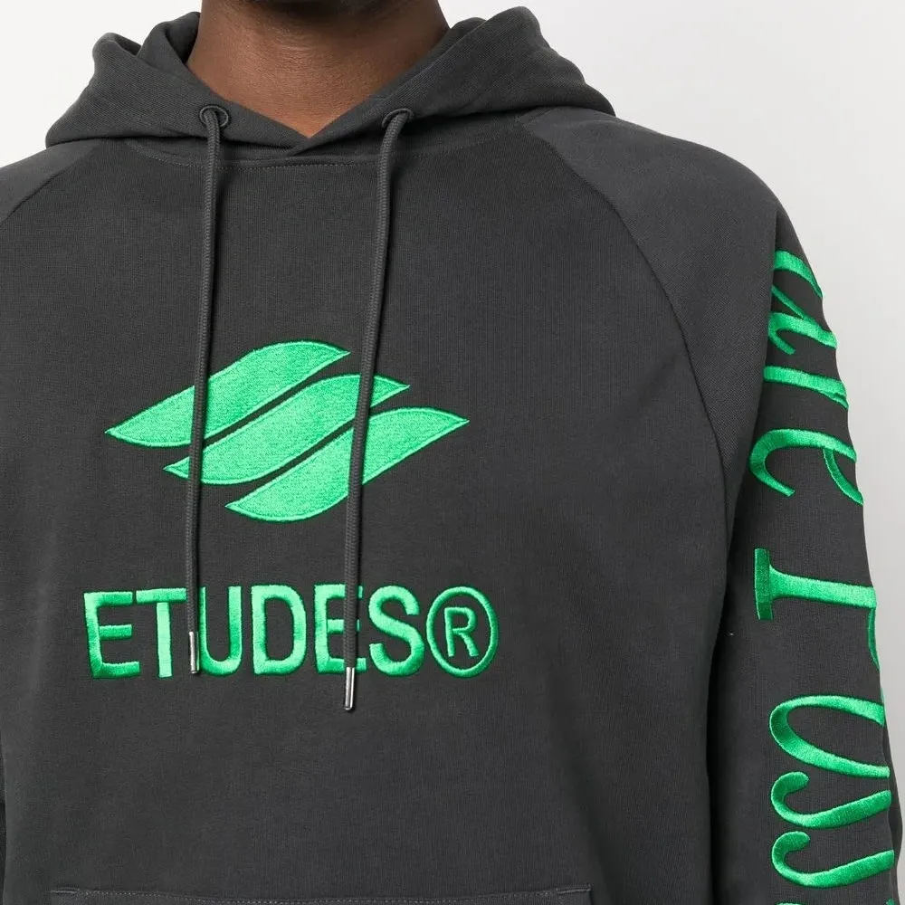 Худи Racing Eco с вышитым логотипом Худи Racing Eco с вышитым логотипом