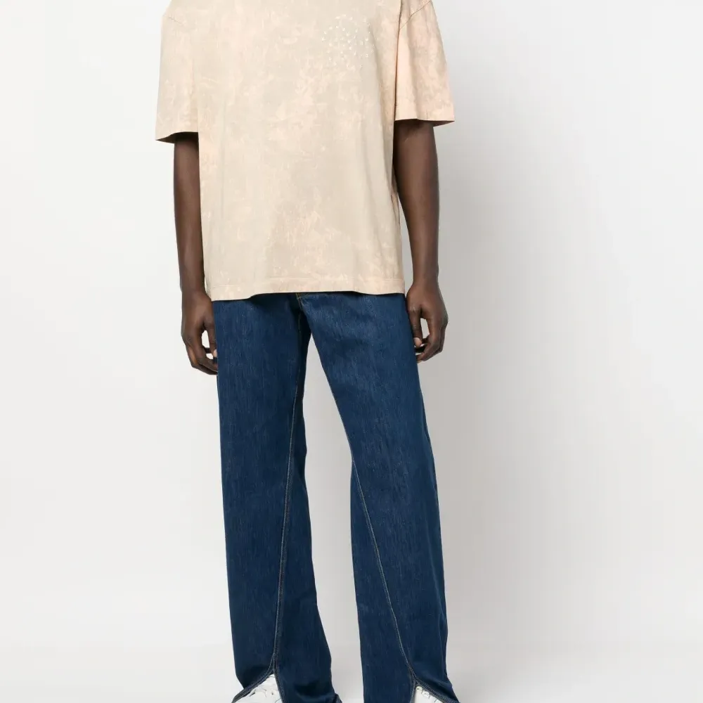 Футболка из органического хлопка с выбеленным эффектом