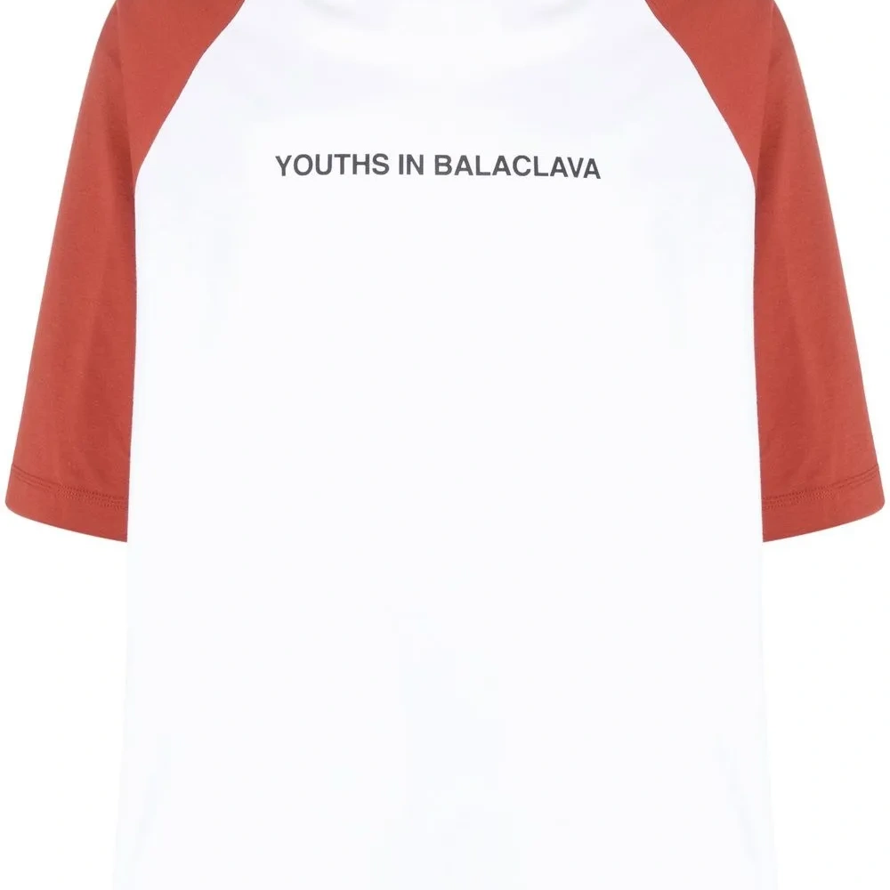 Футболка с надписью