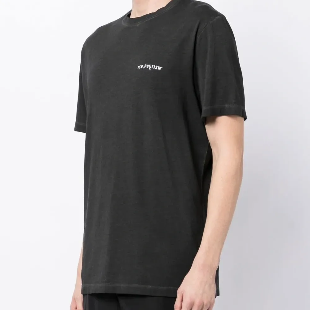 футболка с логотипом