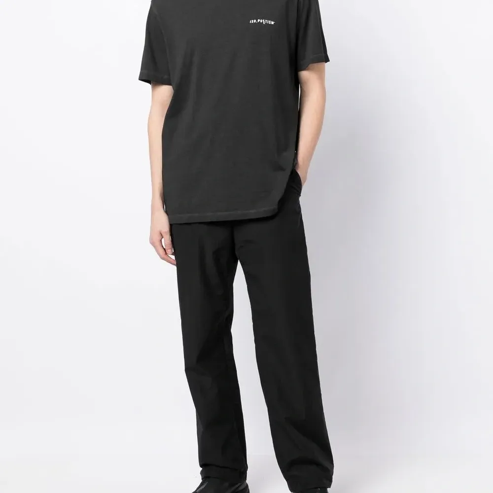 футболка с логотипом