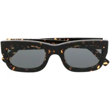 Солнцезащитные очки CWE в прямоугольной оправе