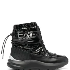 Стеганые зимние ботинки с логотипом