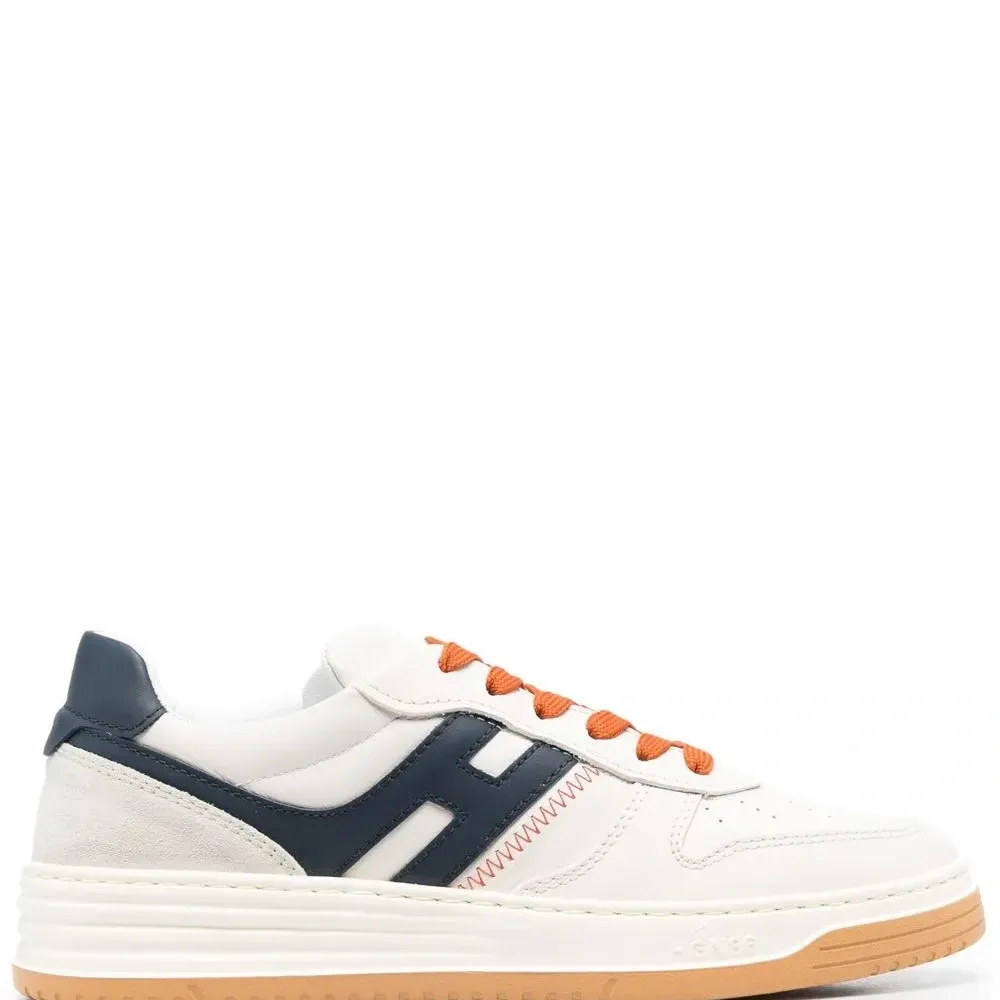 Кроссовки H630