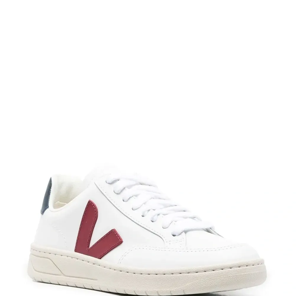 Кроссовки V-12 со вставками