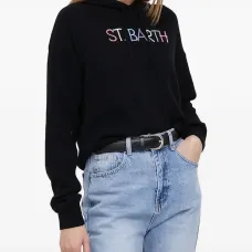 Худи с вышитым логотипом