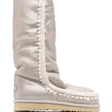 Сапоги с эффектом металлик