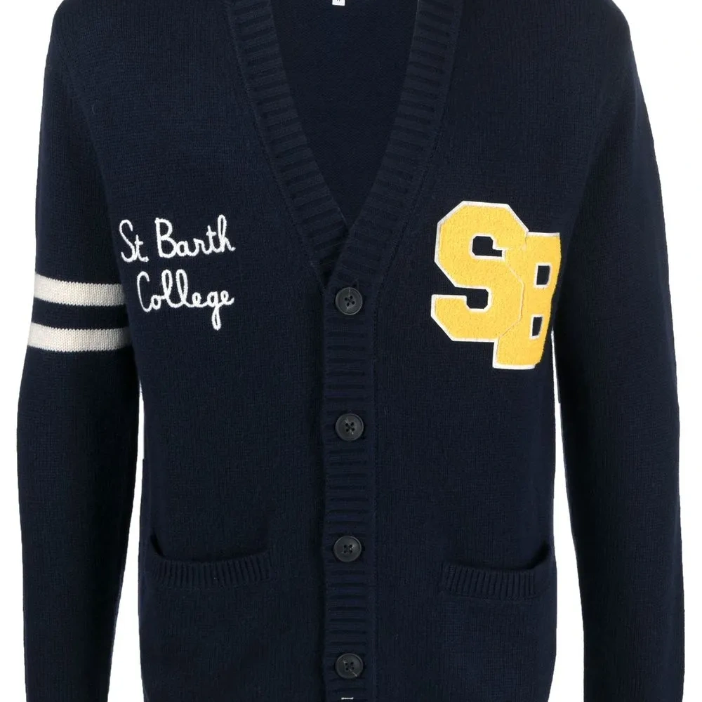 Кардиган с V-образным вырезом и нашивкой-логотипом