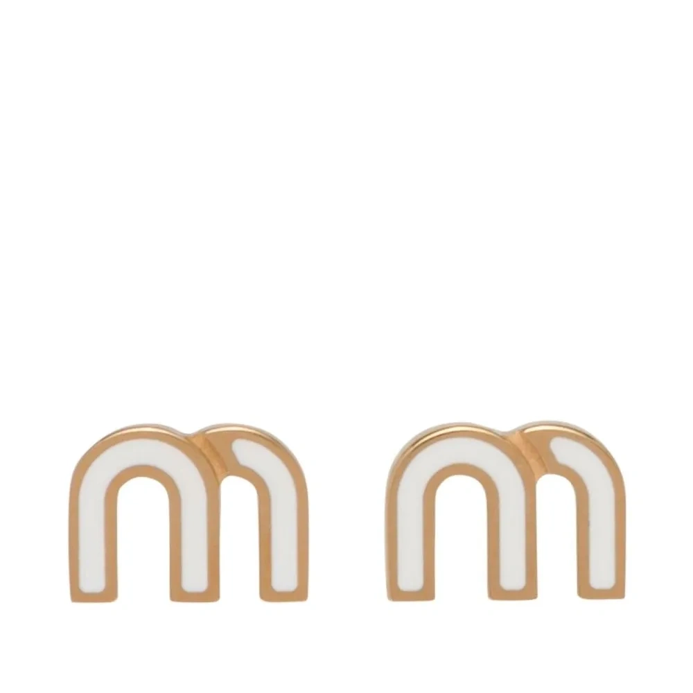 Серьги-гвоздики с логотипом