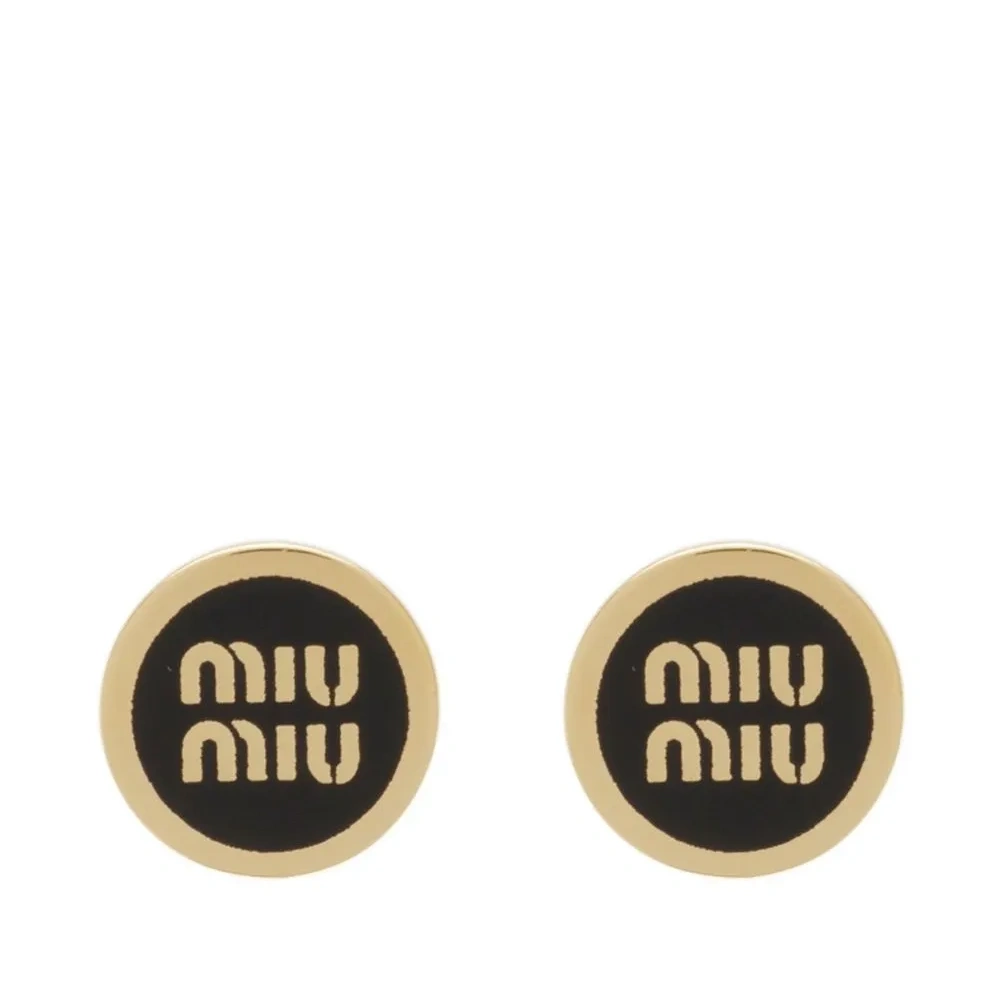 Серьги-гвоздики с тисненым логотипом