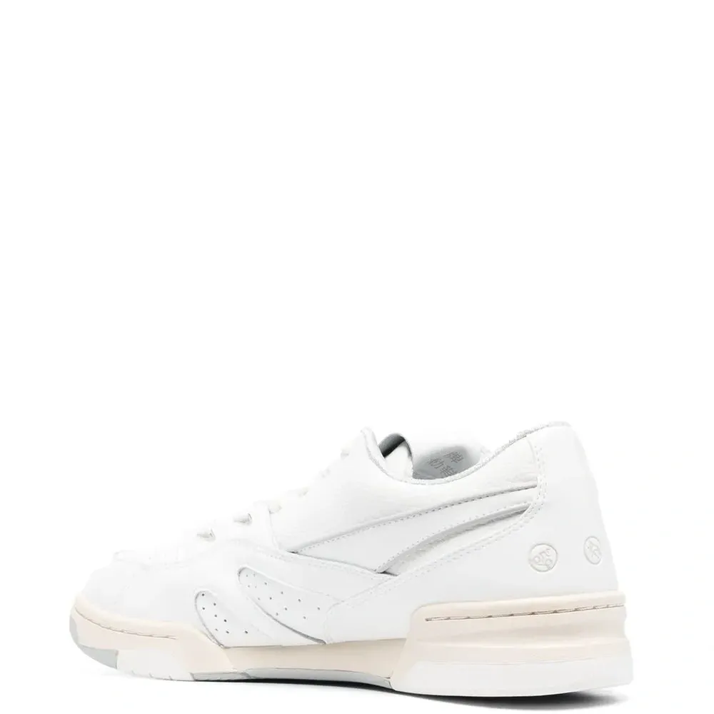 Кроссовки со вставками