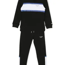 Спортивный костюм в стиле колор-блок