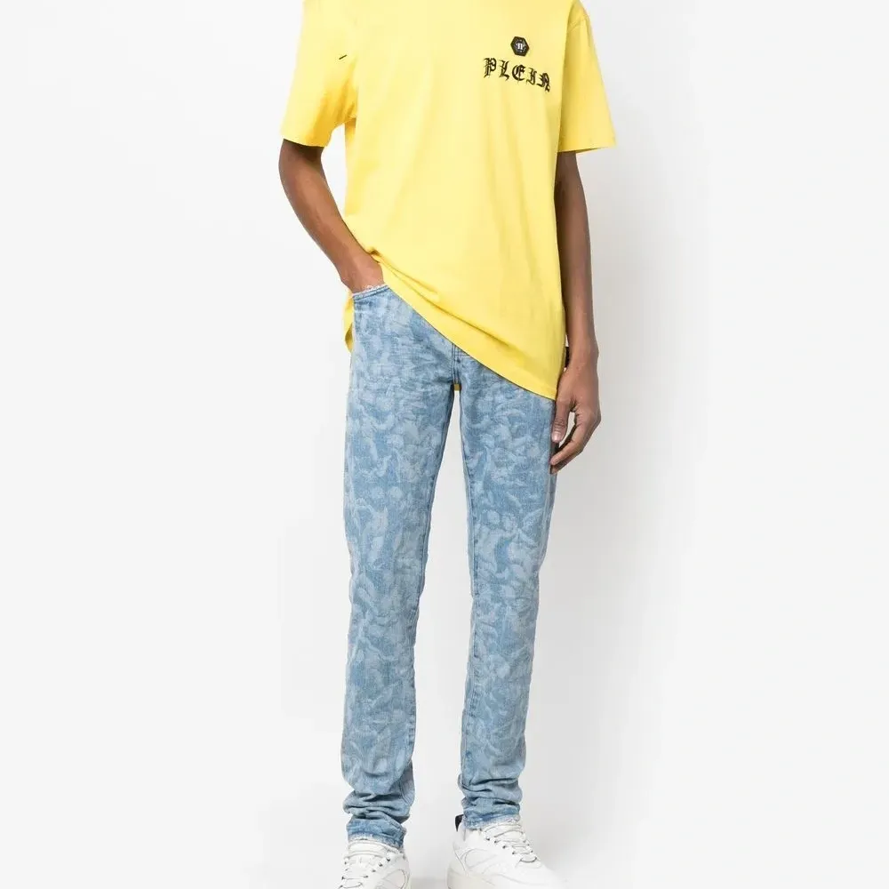 Футболка Gothic Plein