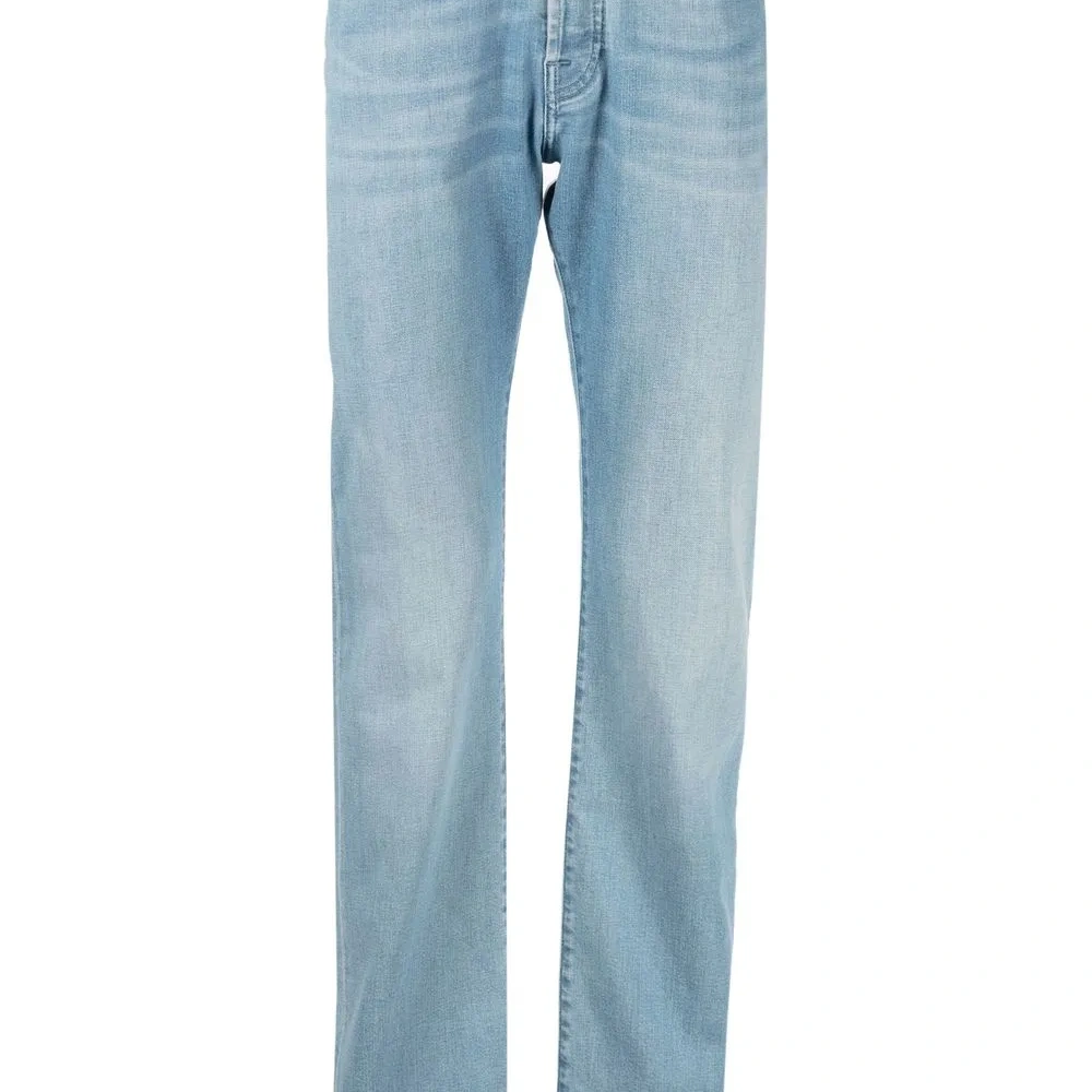 Джинсы средней посадки прямого кроя