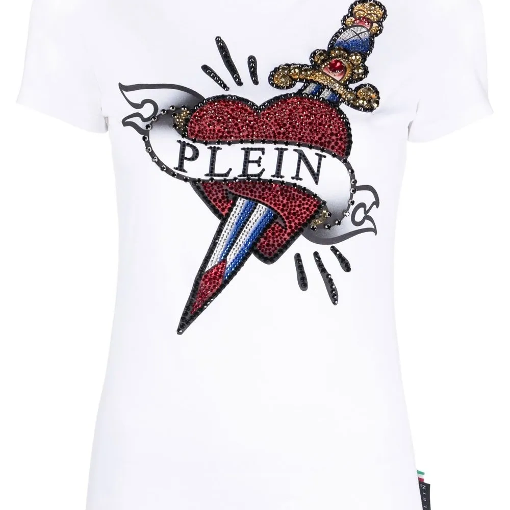 Футболка с логотипом