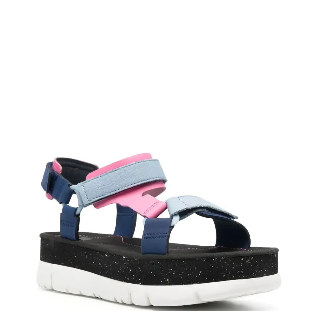 Сандалии Oruga на платформе Сандалии Oruga на платформе