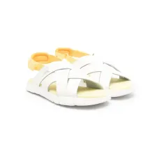 Сандалии с ремешками