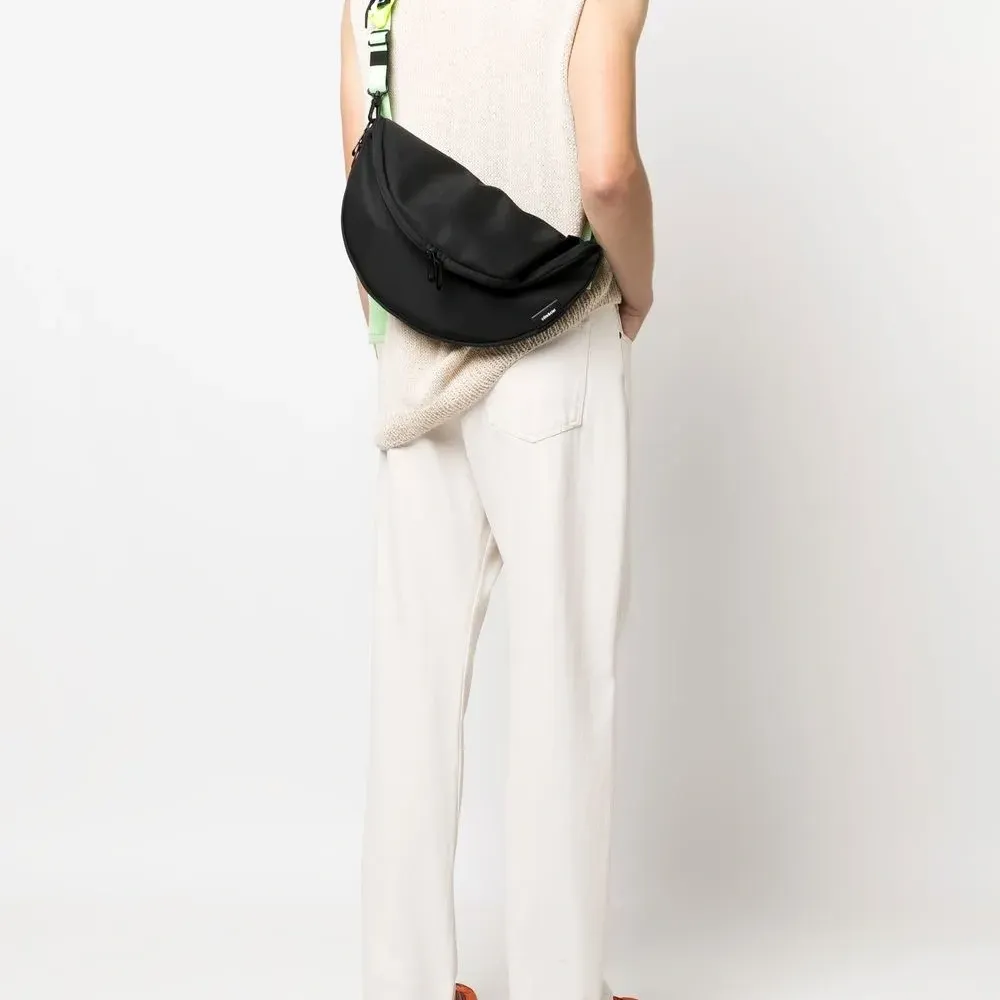 Сумка через плечо на молнии