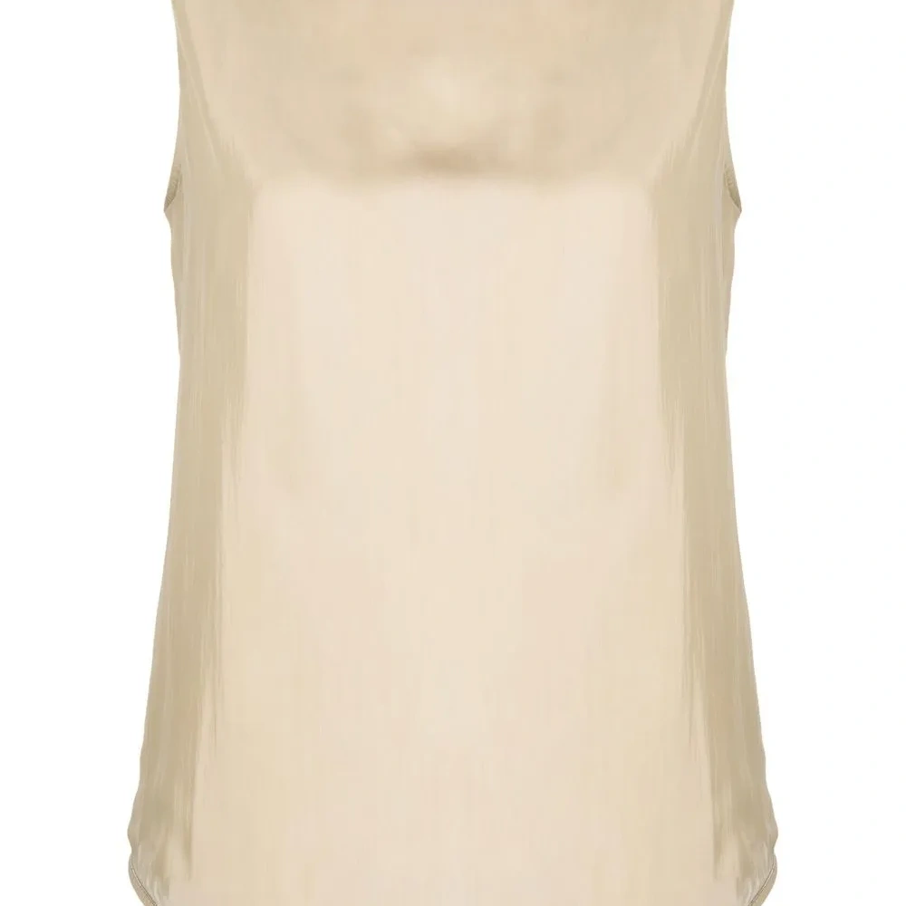 Топ с круглым вырезом