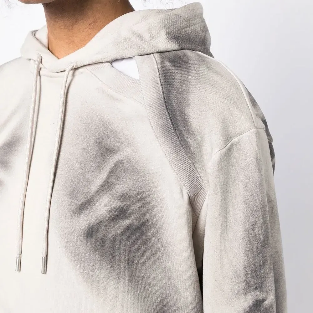 Худи с абстрактным принтом