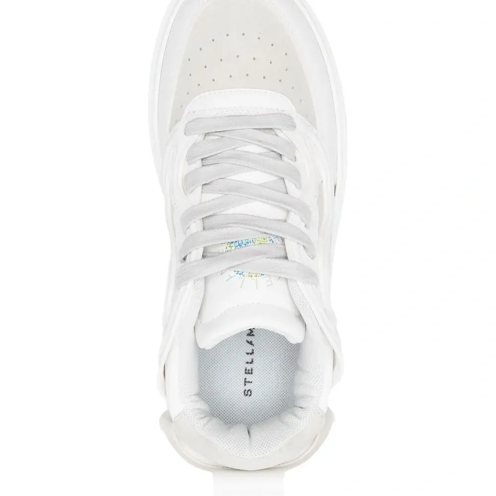 Кроссовки с аппликацией