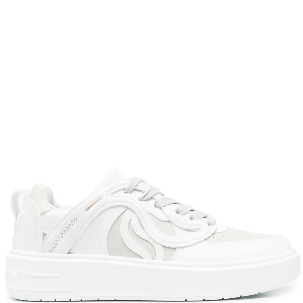 Кроссовки с аппликацией