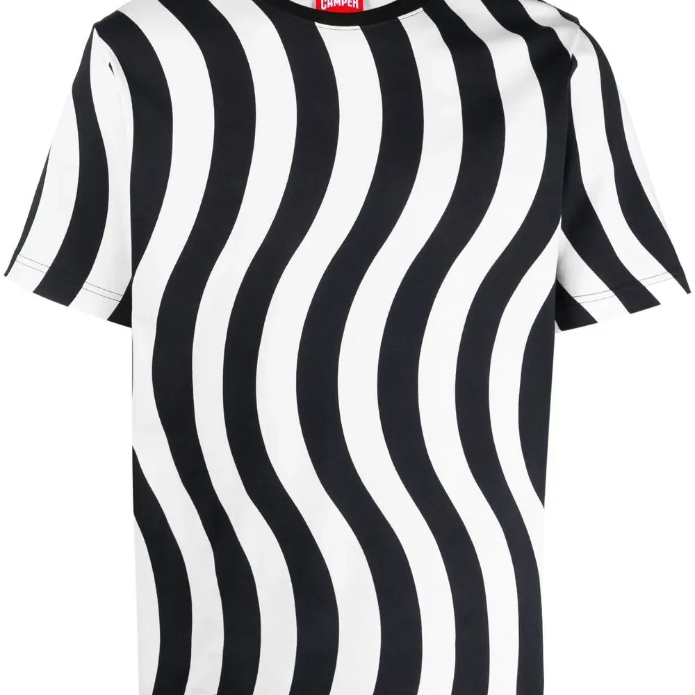 Футболка с принтом