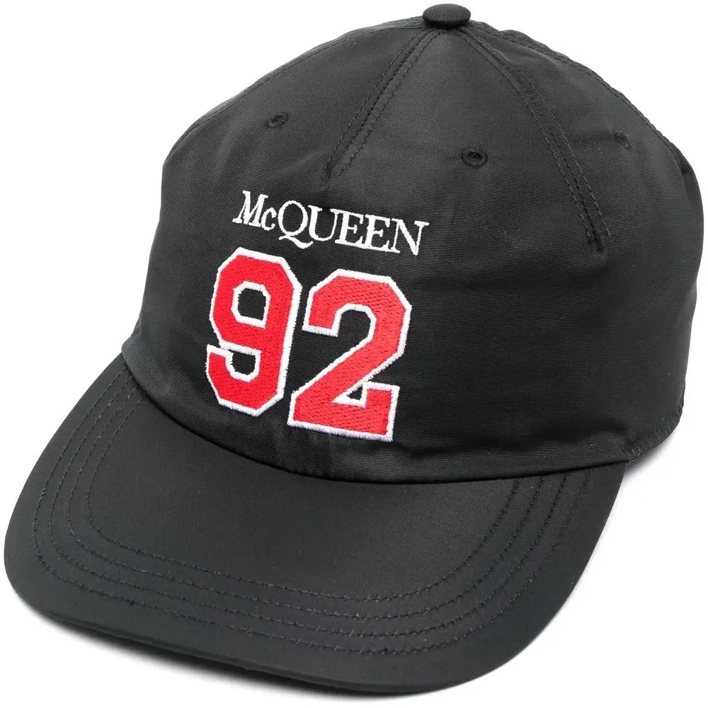 Бейсболка с логотипом