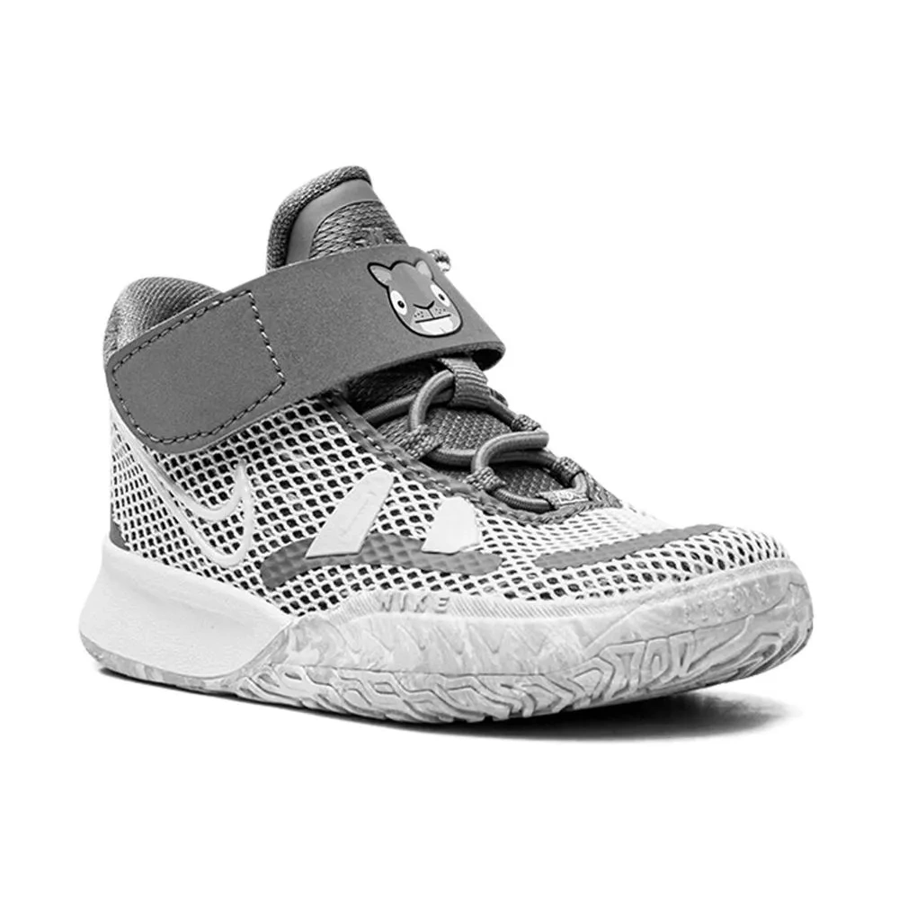 Кроссовки Kyrie 7 SE TD Chip