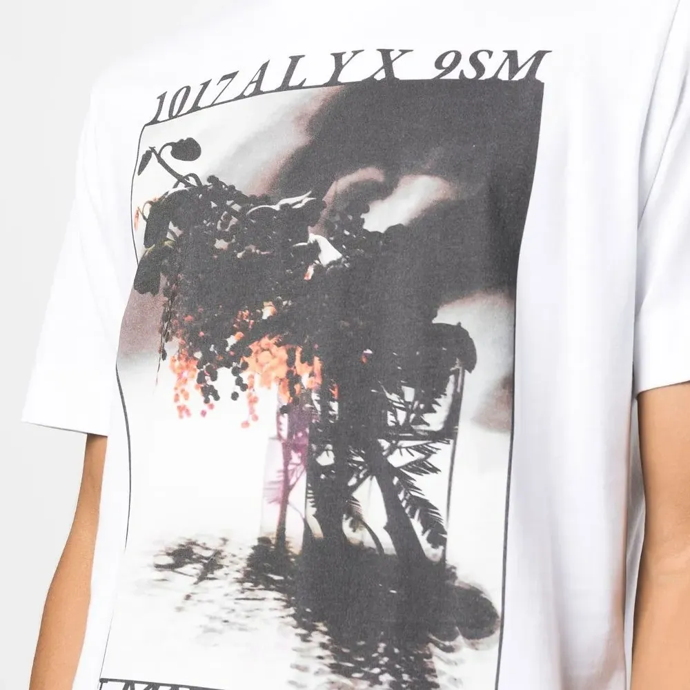 Футболка с графичным принтом