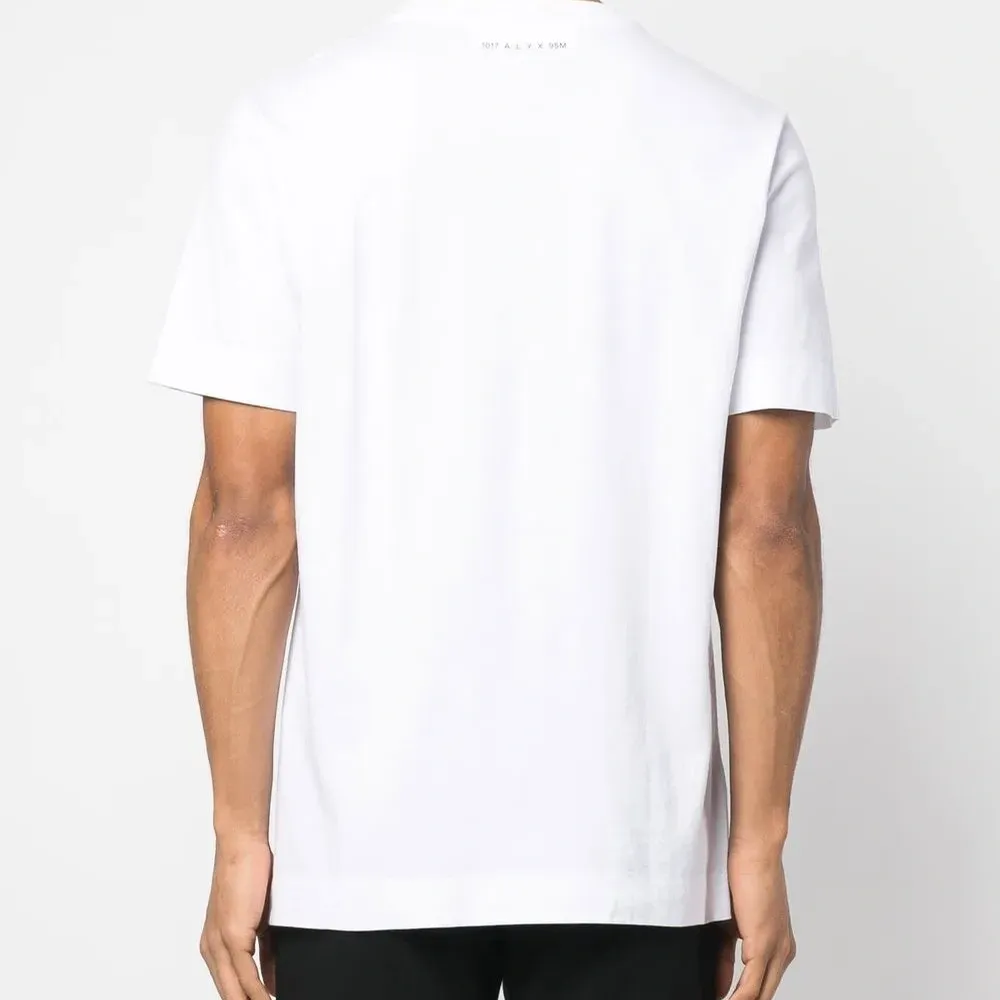 Футболка с графичным принтом