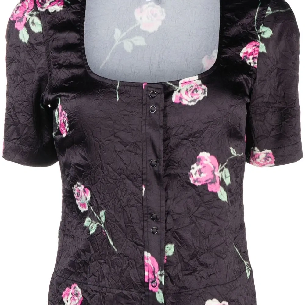 Атласная блузка с цветочным принтом