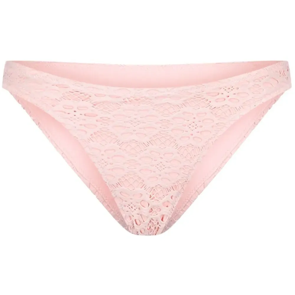 Плавки бикини с цветочным кружевом