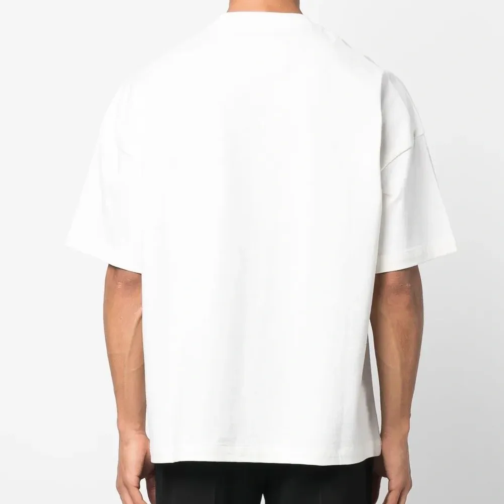 Футболка с логотипом