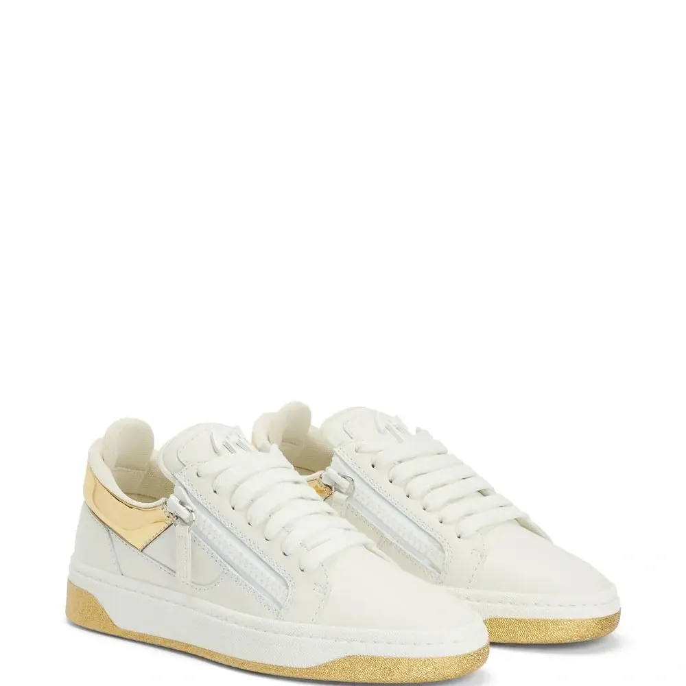 Кроссовки GZ94