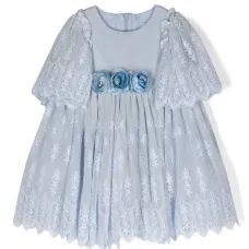 Кружевное платье с аппликацией