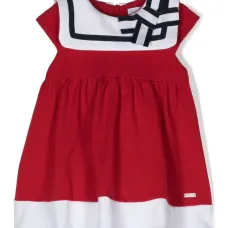 Платье без рукавов Платье без рукавов