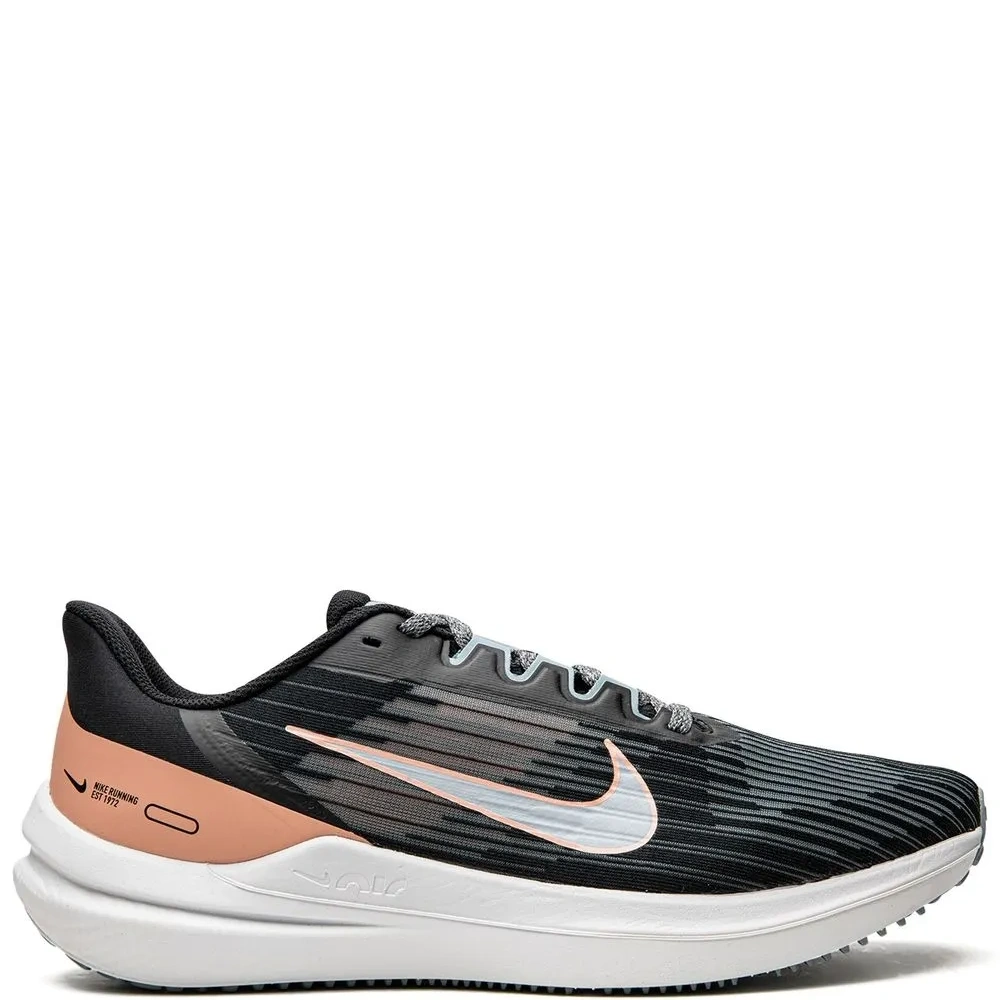 Кроссовки Winflo 9