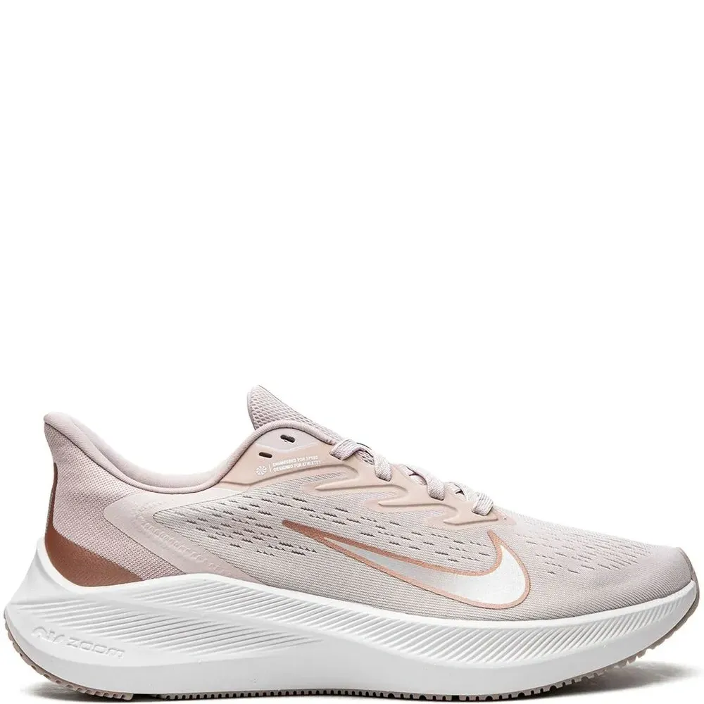 Кроссовки Zoom Winflo 7