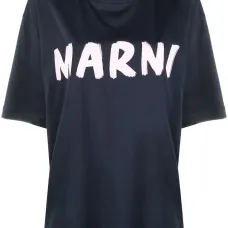 Футболка с логотипом