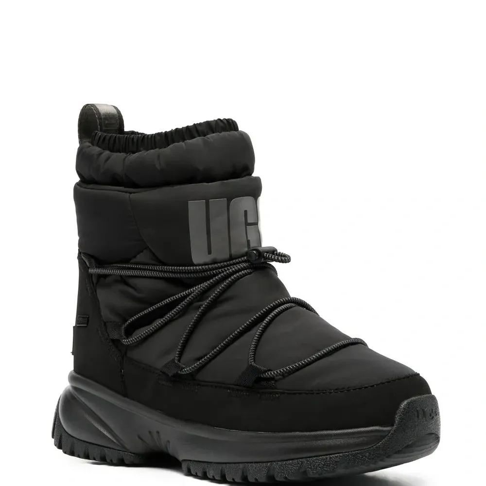 Зимние ботинки с кулиской Зимние ботинки с кулиской