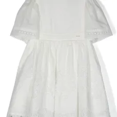 Платье с короткими рукавами и вышивкой