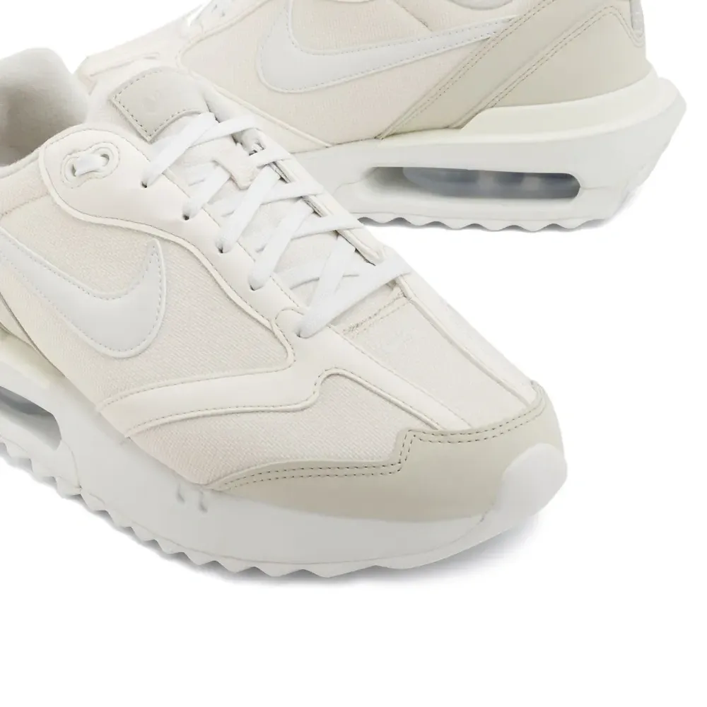 Кроссовки Air Max Dawn