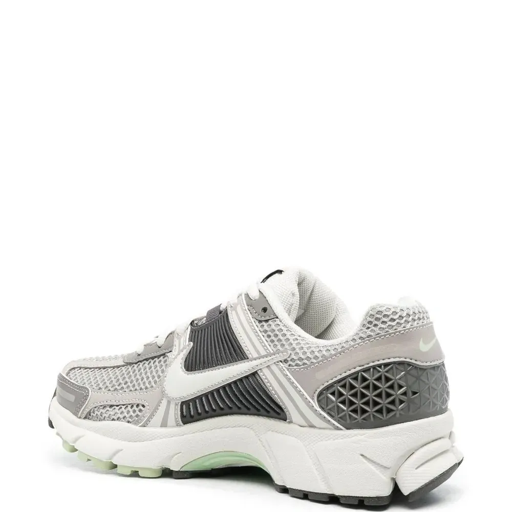 Кроссовки Zoom Vomero 5 Cobblestone