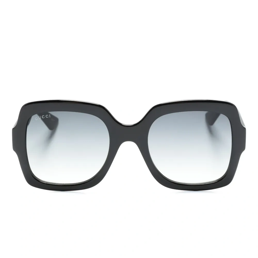 Солнцезащитные очки в массивной оправе с логотипом