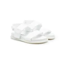 Сандалии на липучках