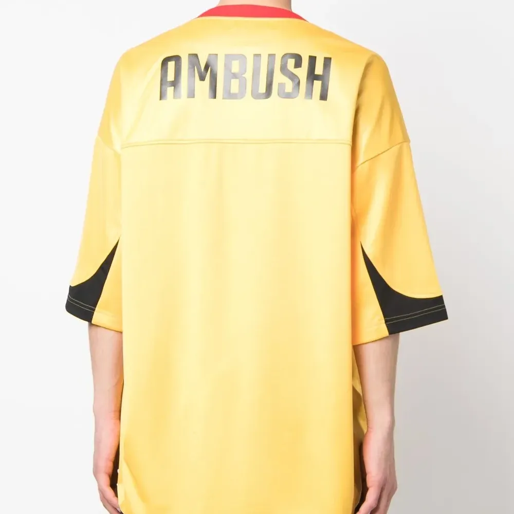 Футболка с короткими рукавами Футболка с короткими рукавами