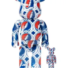 Набор фигурок Be@rbrick Steal Your Face 100% + 400% из коллаборации с Grateful Dead Набор фигурок Be@rbrick Steal Your Face 100% + 400% из коллаборации с Grateful Dead