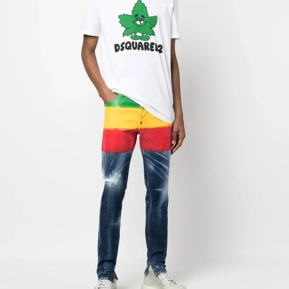 Футболка с логотипом