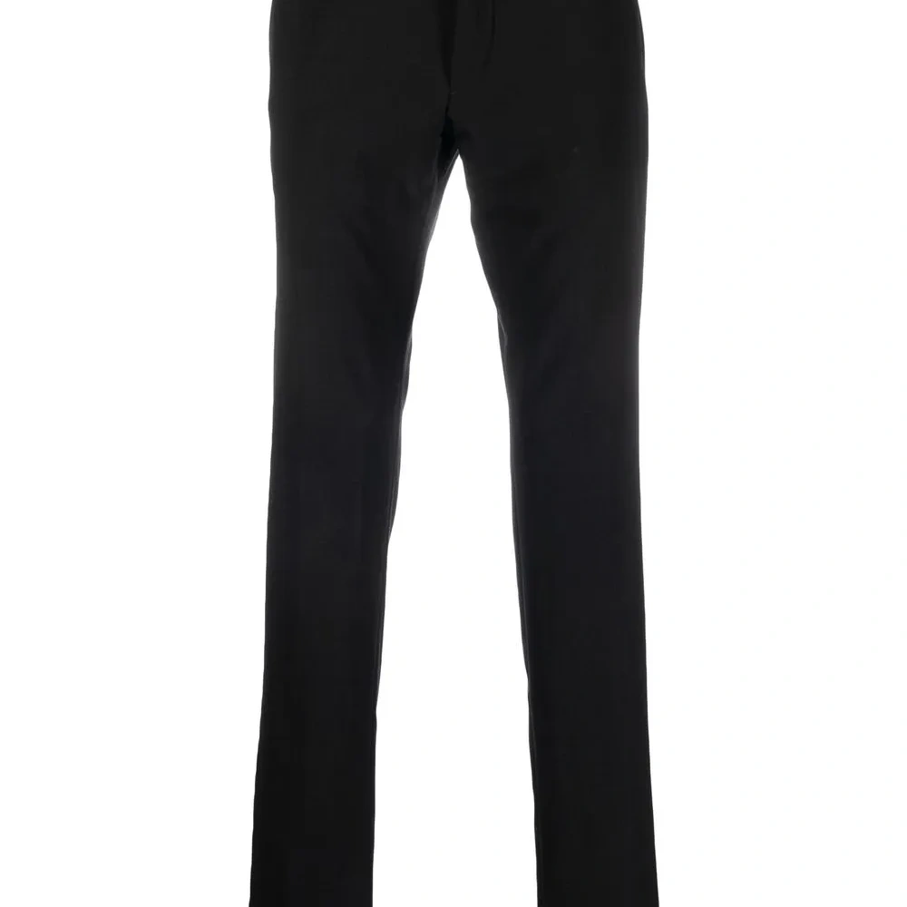 Прямые брюки средней посадки